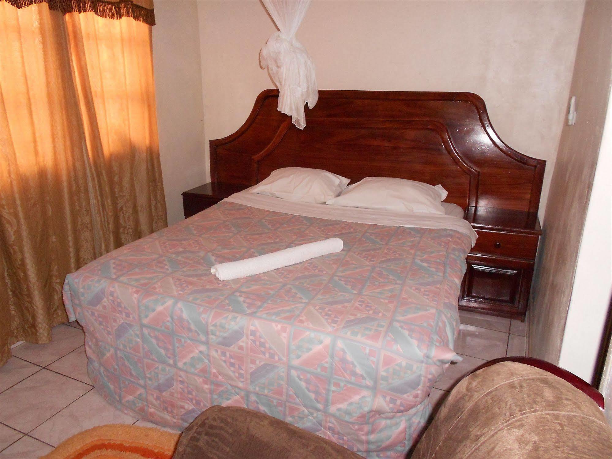 Comfort Corner Guesthouse Λίβινγκστον Εξωτερικό φωτογραφία