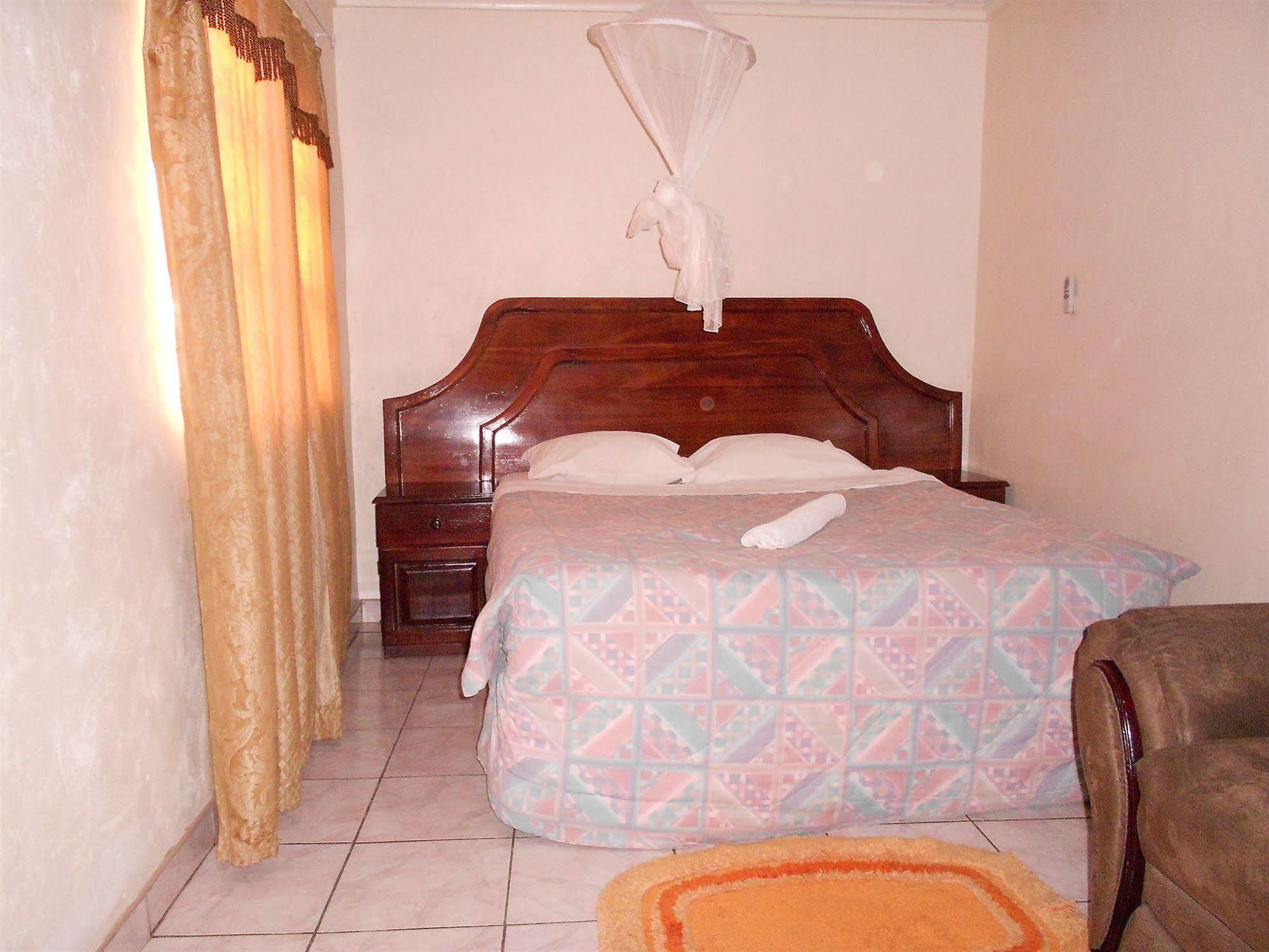 Comfort Corner Guesthouse Λίβινγκστον Εξωτερικό φωτογραφία
