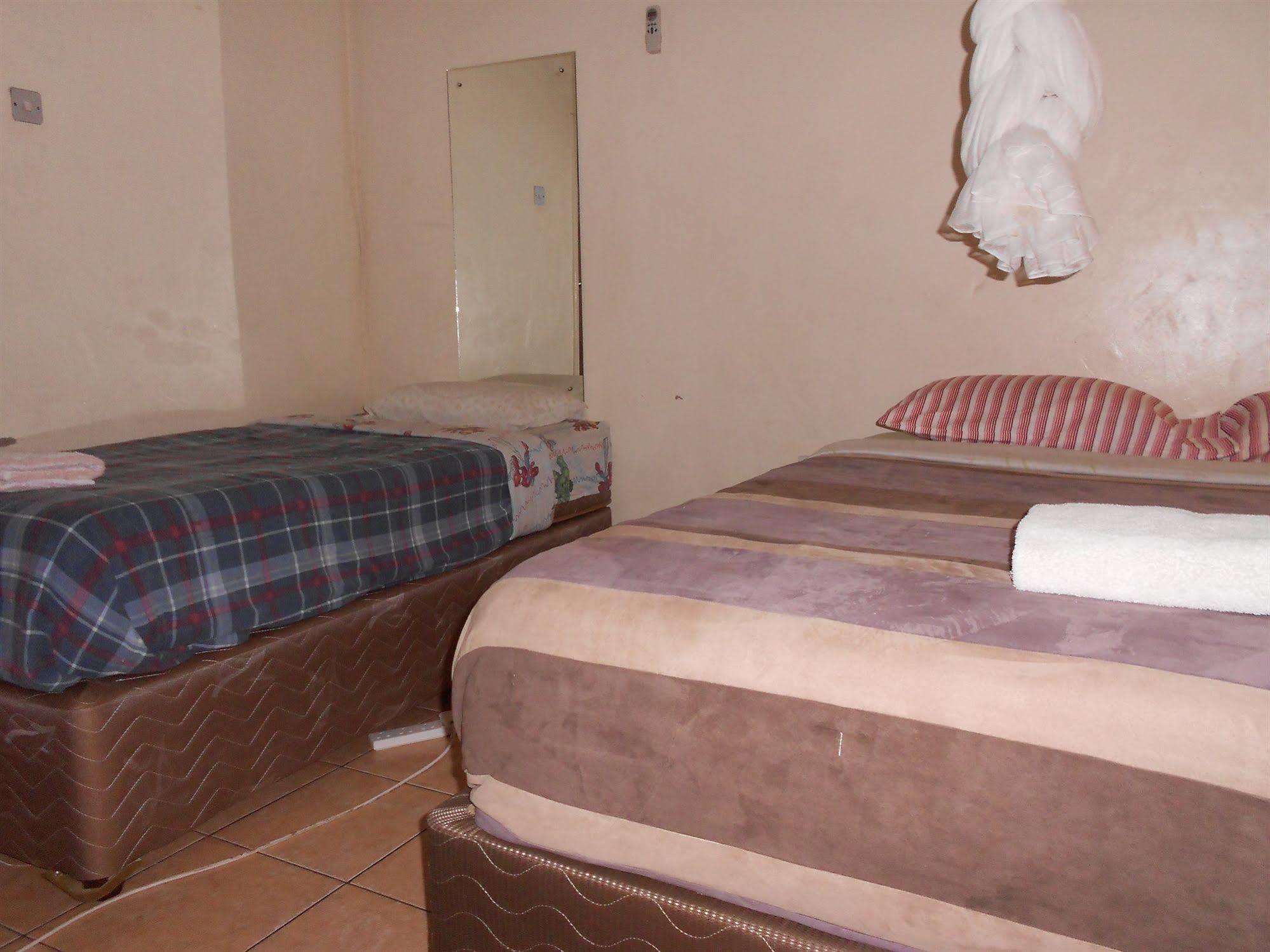 Comfort Corner Guesthouse Λίβινγκστον Εξωτερικό φωτογραφία